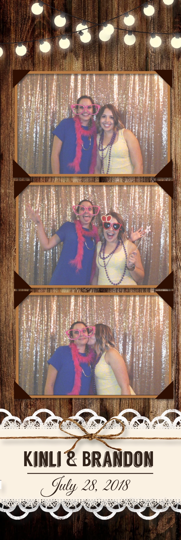 Kinli and Brandon's Wedding | View more photos from the event at gallery.photoboothbillings.com/u/PhotoBoothBillings/Kinli-and-Brandons-Wedding